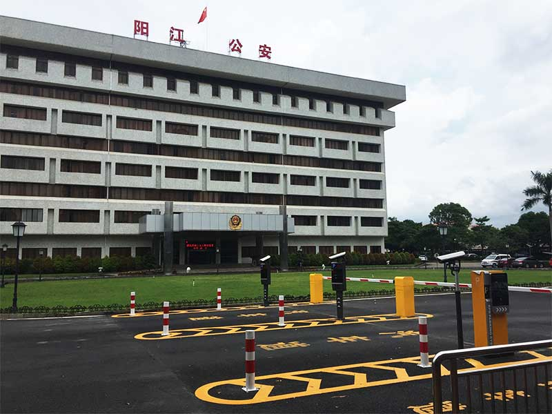 銳方達(dá)科技無(wú)人值守停車(chē)場(chǎng)管理系統(tǒng)有什么優(yōu)勢(shì)？